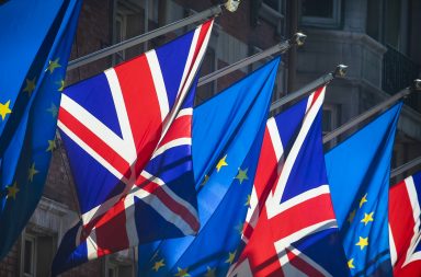 Europejski letnią akcji przed rozmowach Brexit wznowić